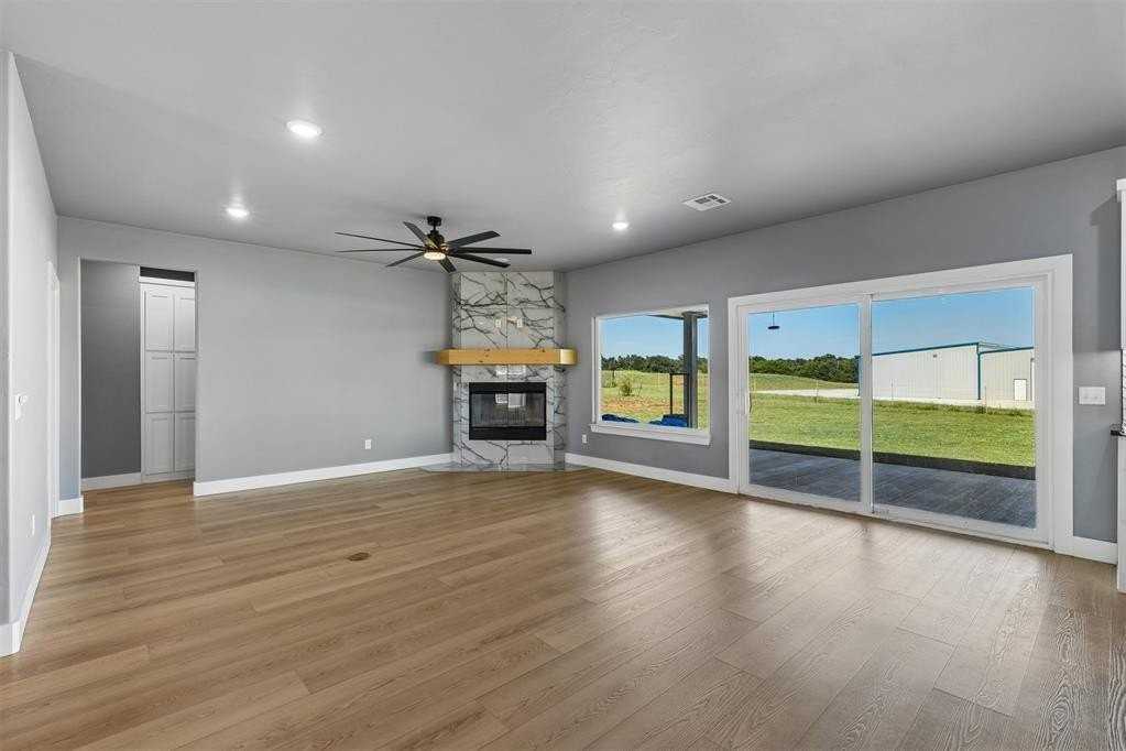 4930 Meadow Dr - Photo 6 of 41
