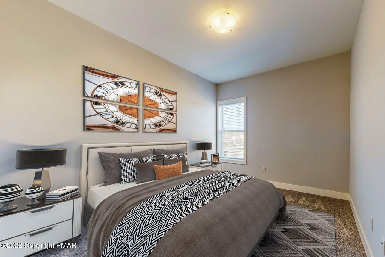 55 N Courtland St #210 - Photo 5 of 8