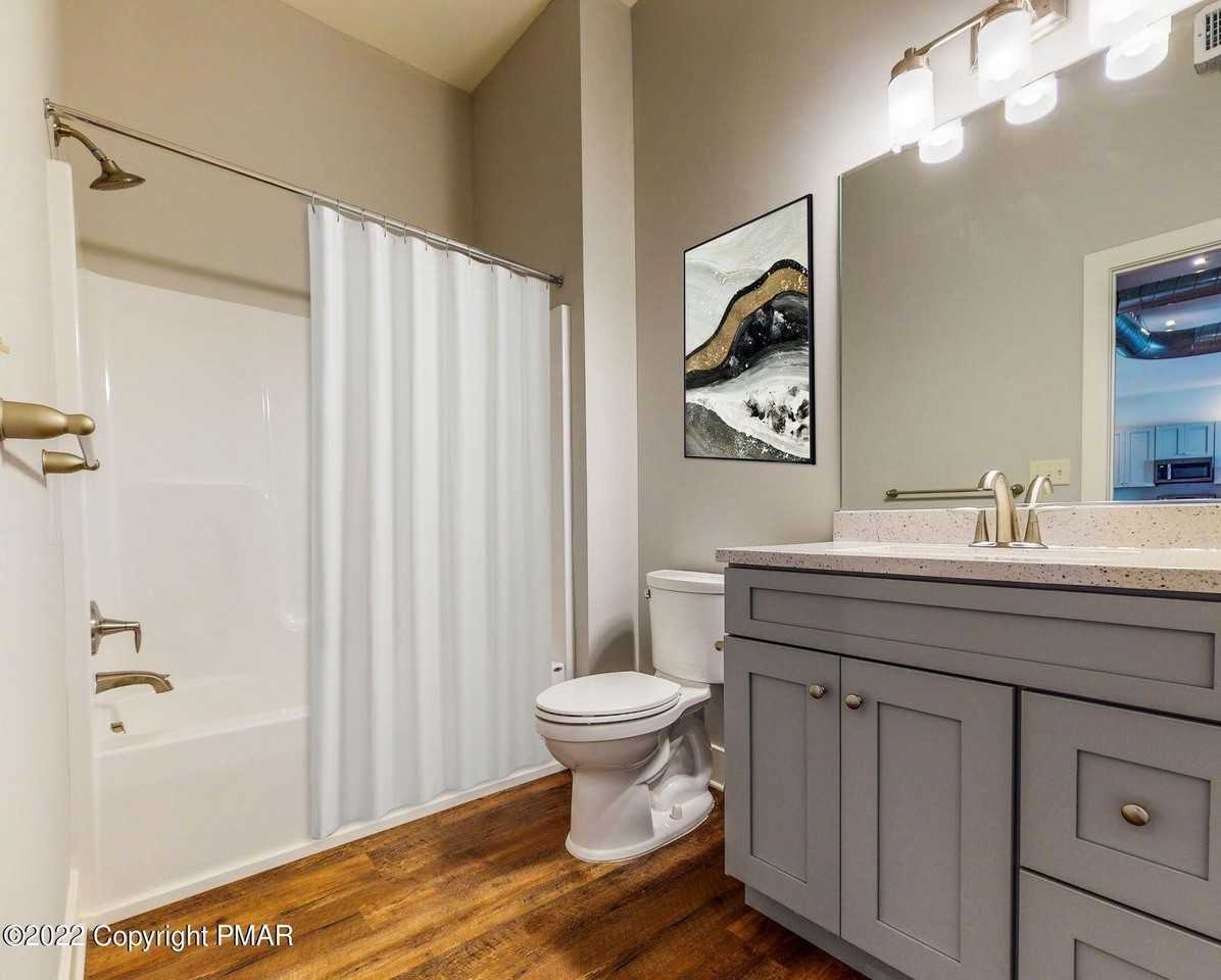 55 N Courtland St #210 - Photo 7 of 8