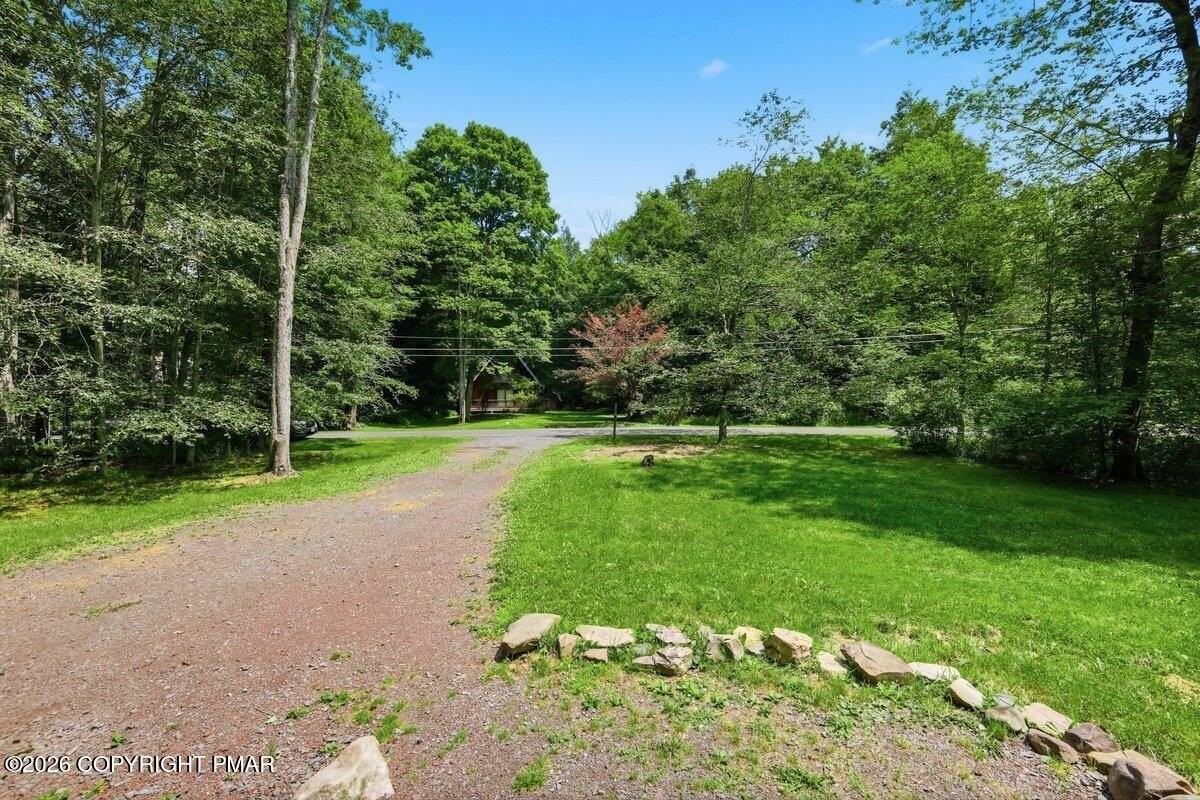 215 George Drive - Photo 6 of 47