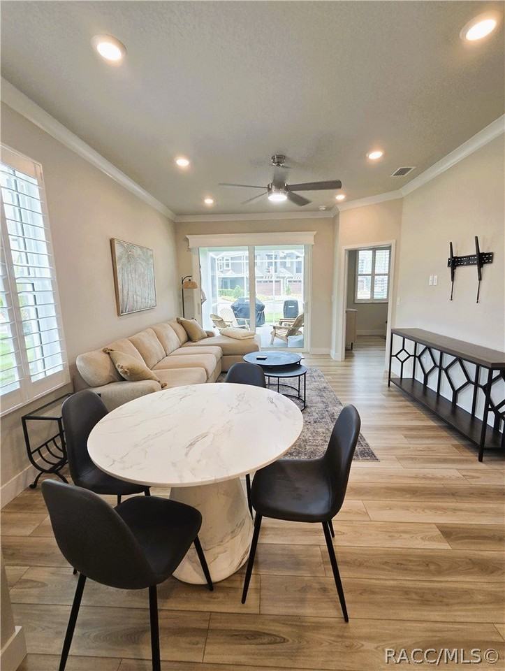 3079 Isles Way - Photo 4 of 14