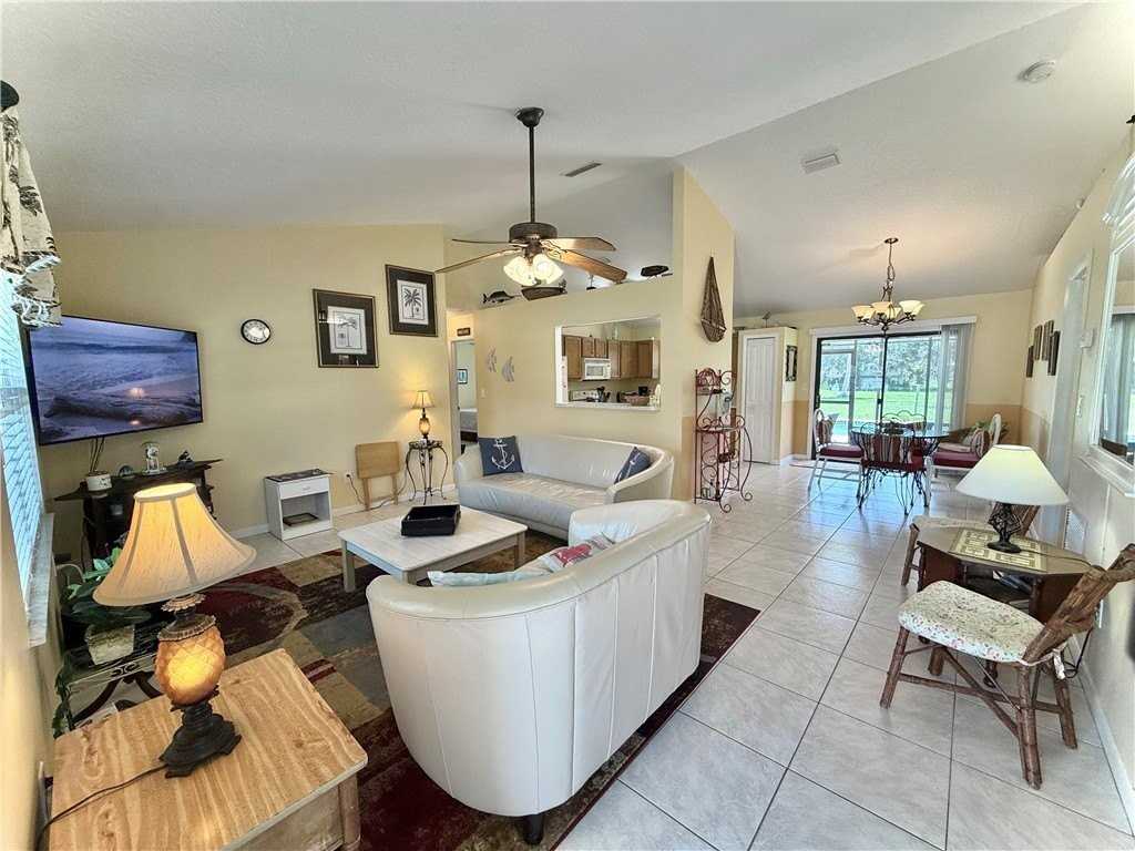 757 Beard Ave - Photo 5 of 25