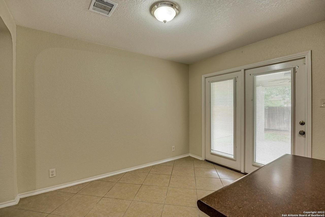 11143 Baffin Oaks - Photo 7 of 21