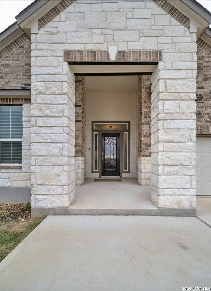 3405 Copper Acres - Photo 2 of 29