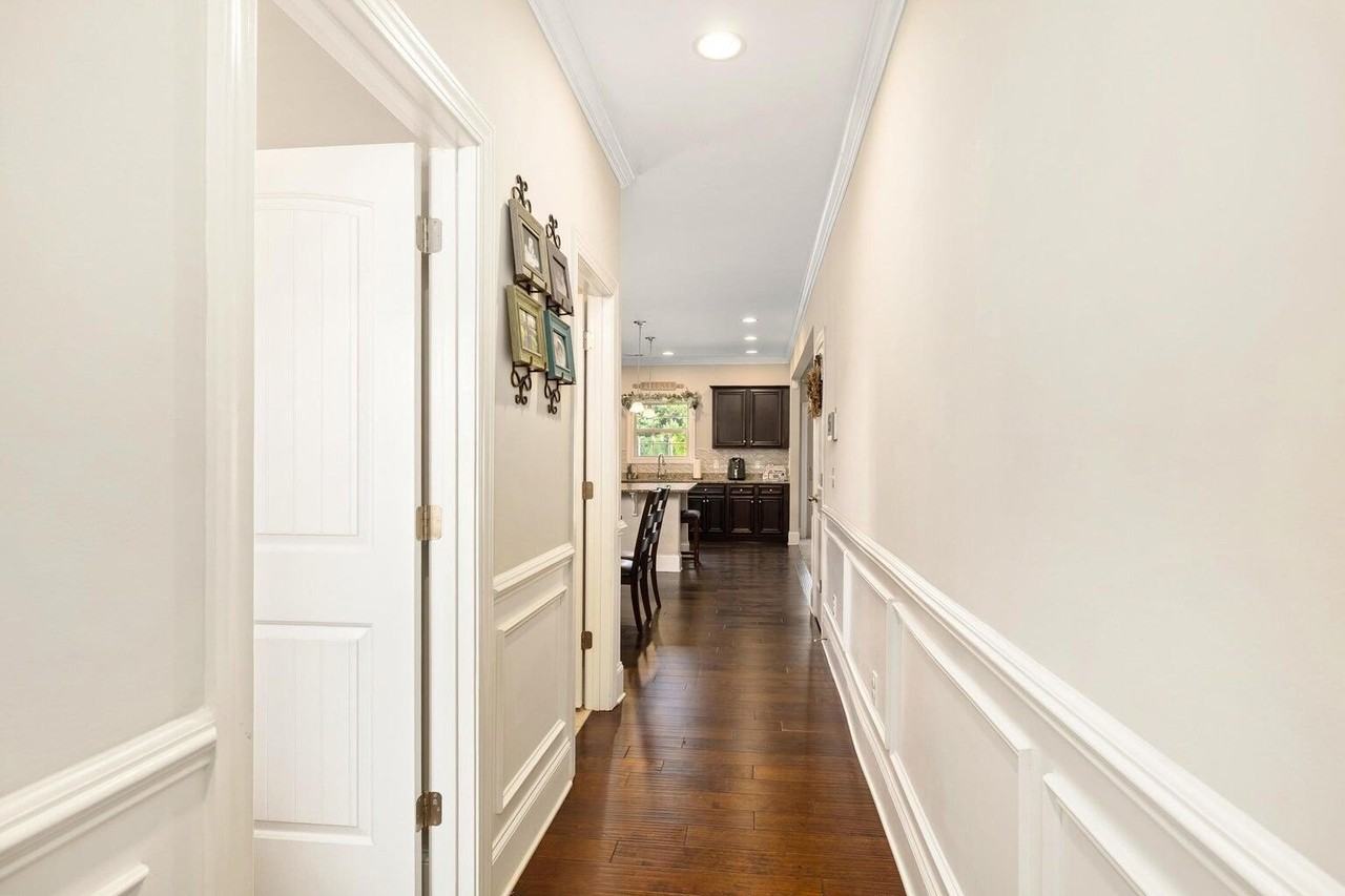 575 Curlew Cir - Photo 2 of 43