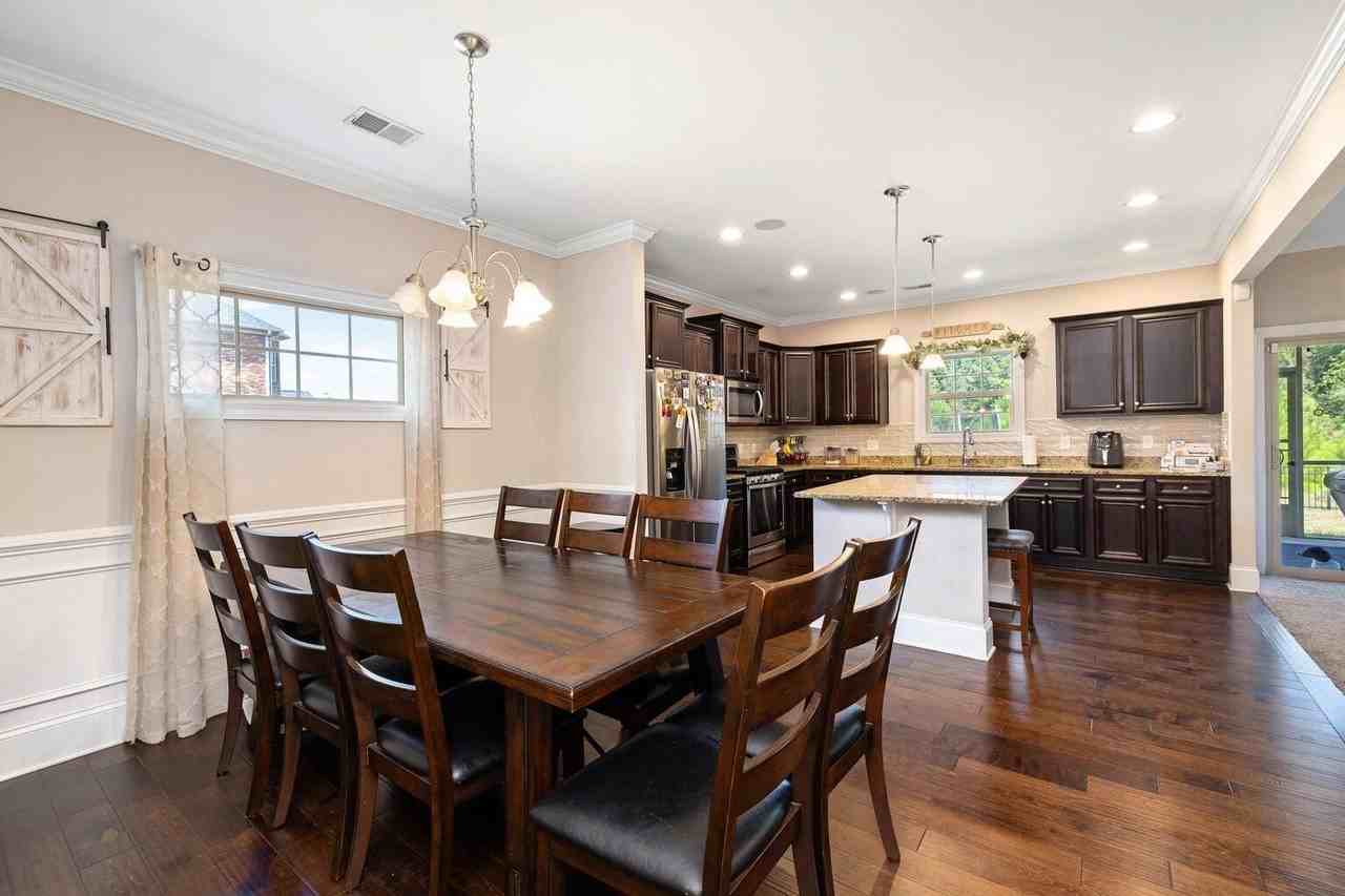 575 Curlew Cir - Photo 3 of 43