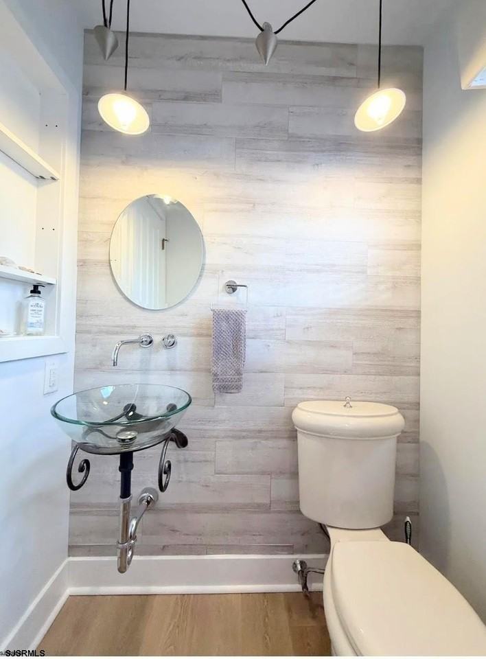 4 S Iroquois Ave - Photo 5 of 12