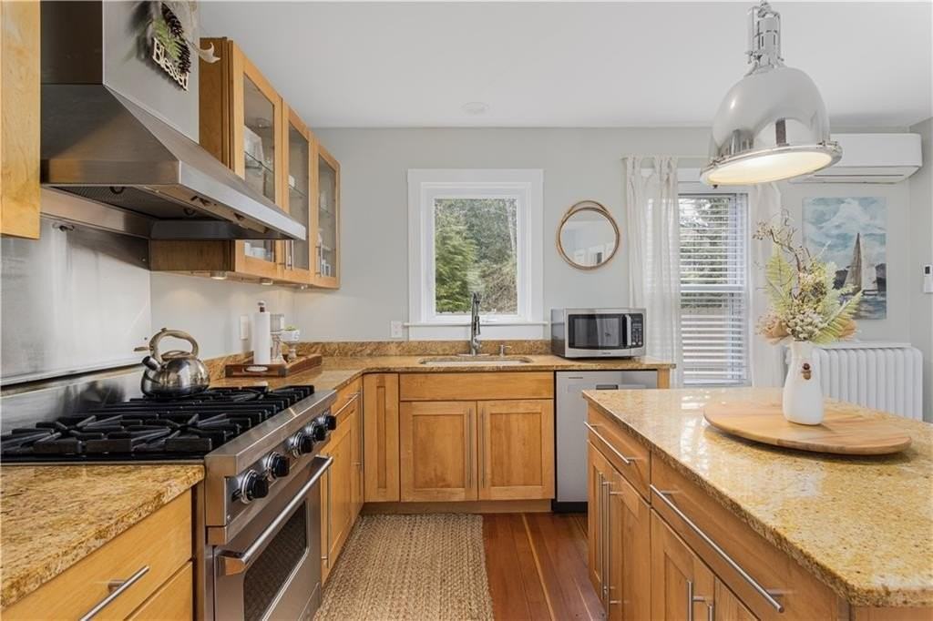 5 Conrad Ct - Photo 7 of 29