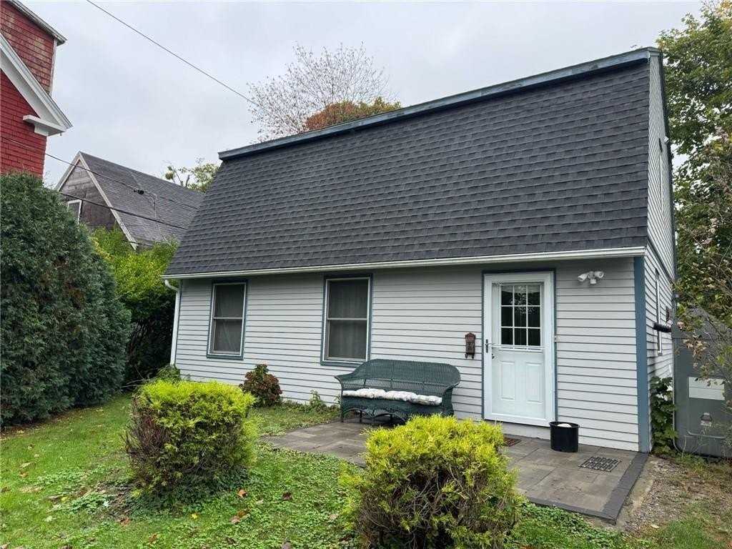 31 Powel Ave #RC