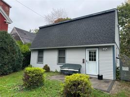 featured image of 31 Powel Ave #RC