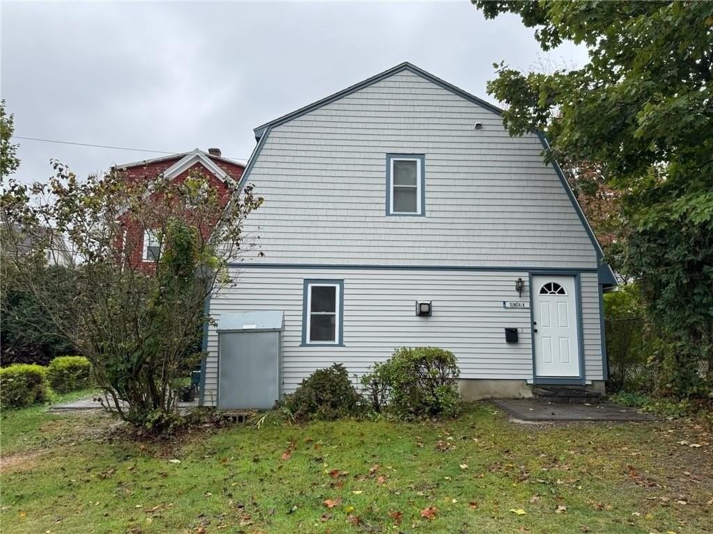 31 Powel Ave #RC - Photo 3 of 36