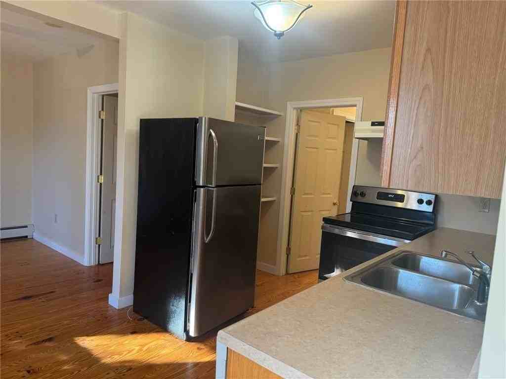 31 Powel Ave #RC - Photo 5 of 36