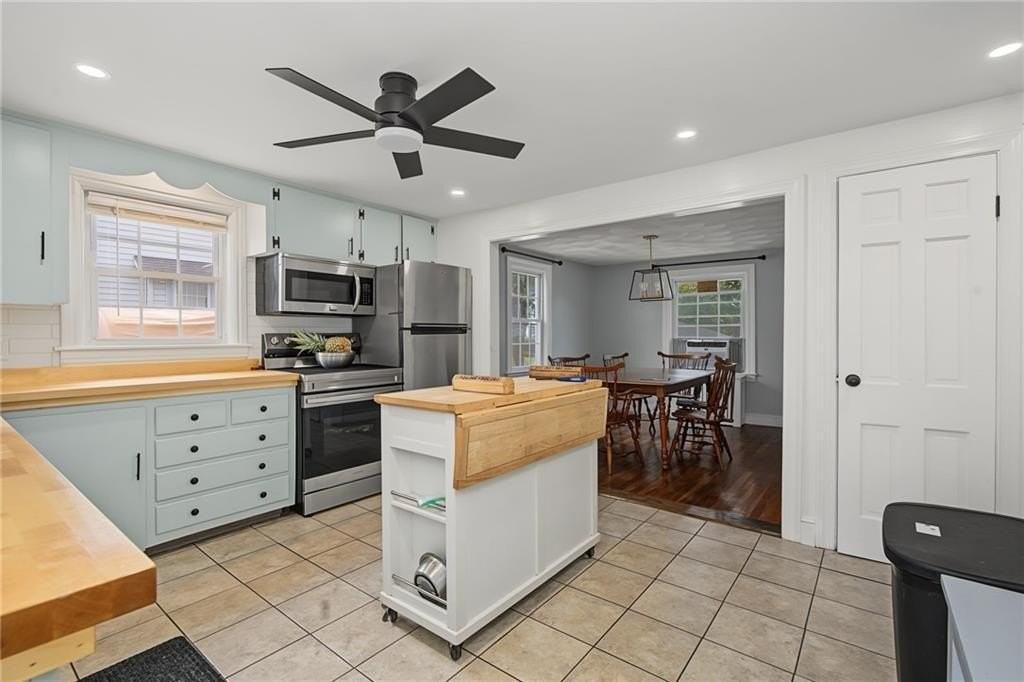 1349 W Shore Rd - Photo 6 of 42