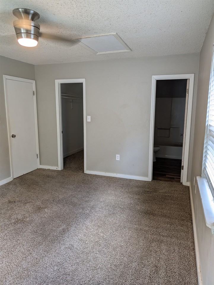 455 Cactus St - Photo 7 of 14