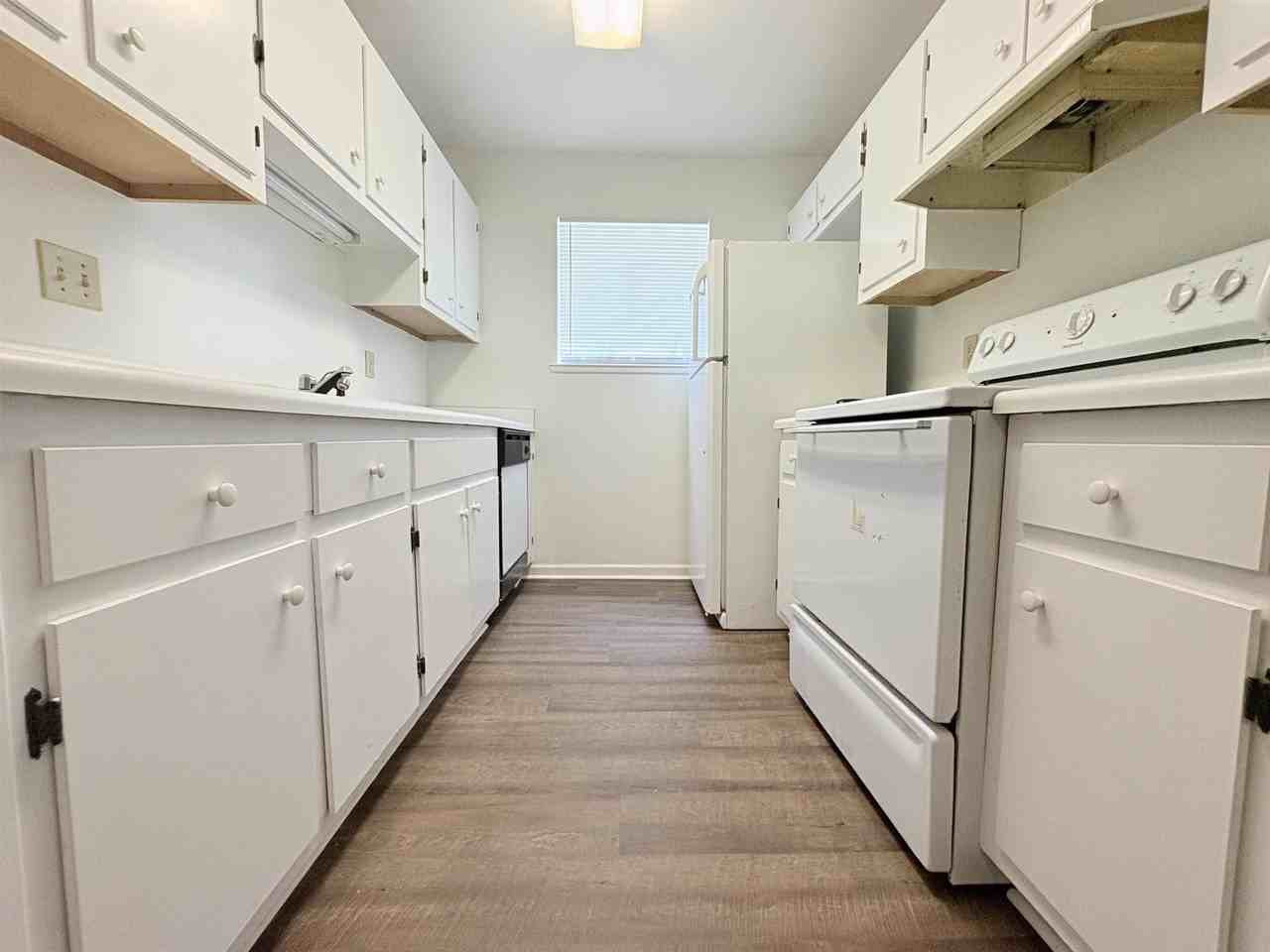 3887 Gaffney Loop - Photo 5 of 11