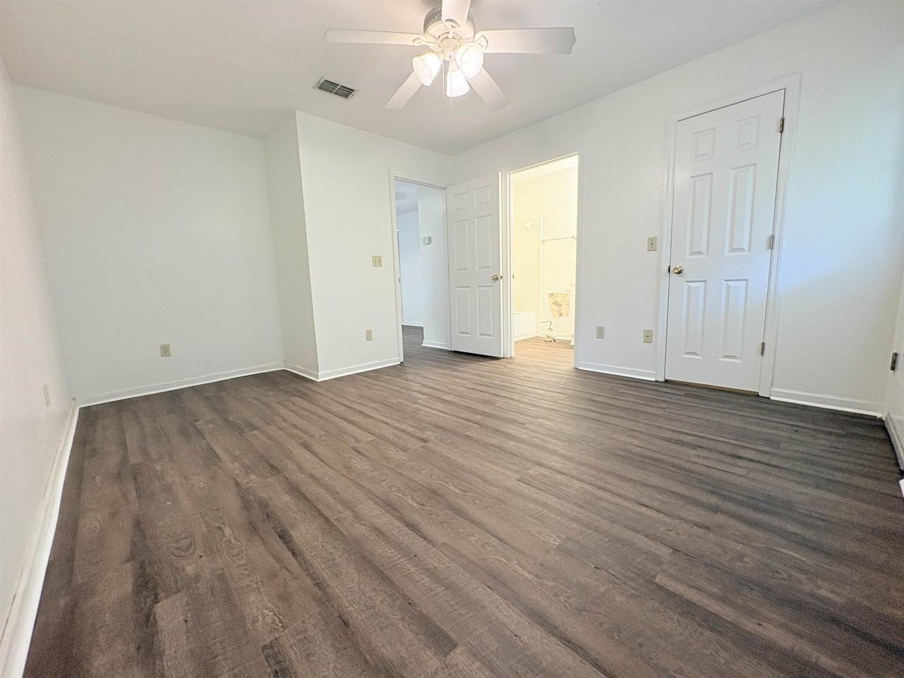 3887 Gaffney Loop - Photo 7 of 11