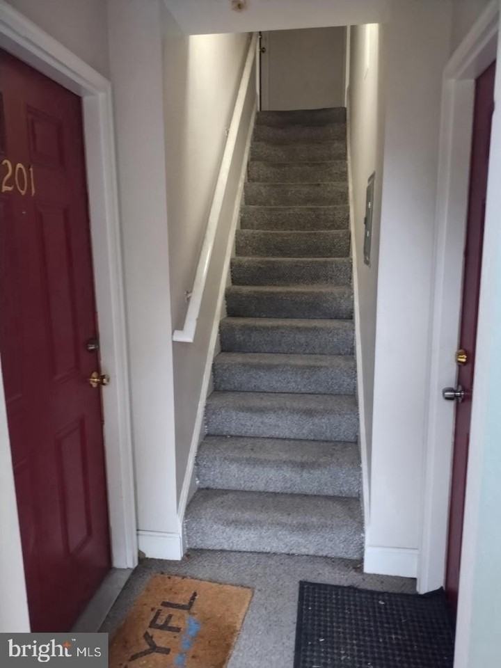 4202 Grant St Ne #302 - Photo 2 of 20