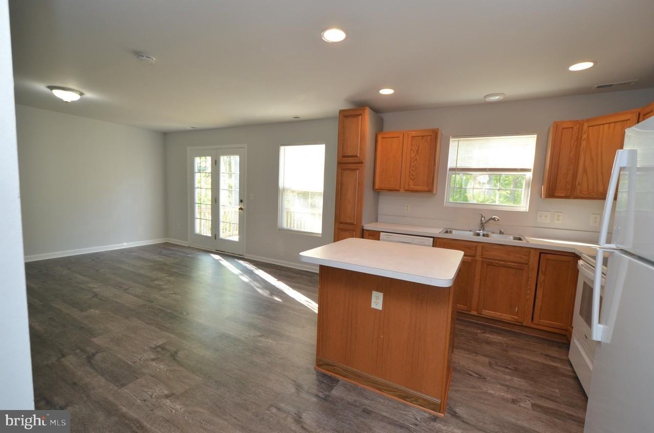 1161 Gwynne Ave - Photo 2 of 40