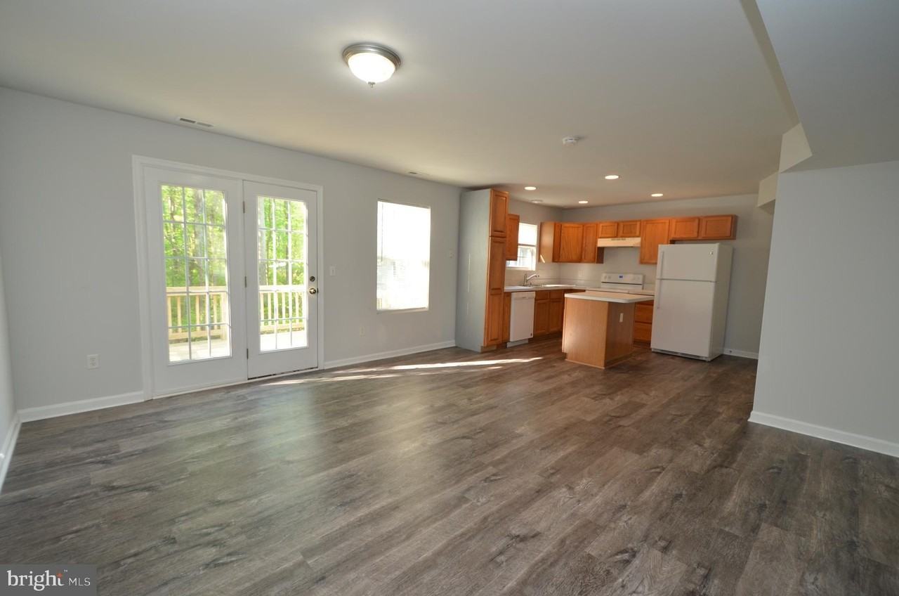 1161 Gwynne Ave - Photo 6 of 40