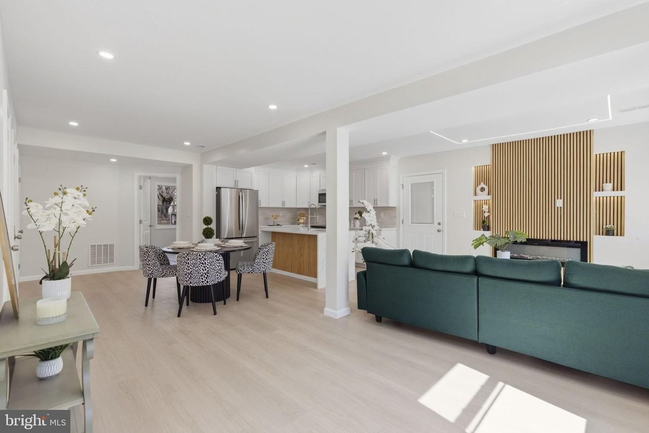 3236 George St - Photo 6 of 32
