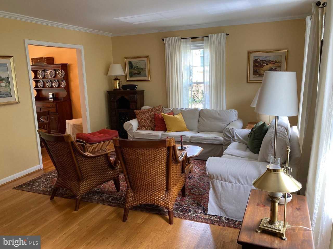 8207 Geneva Mason Rd - Photo 4 of 41