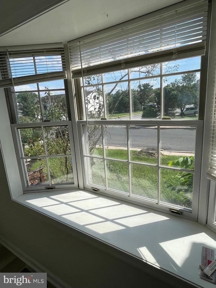 27 Partridge Cir - Photo 4 of 38