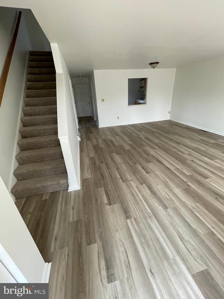 27 Partridge Cir - Photo 5 of 38