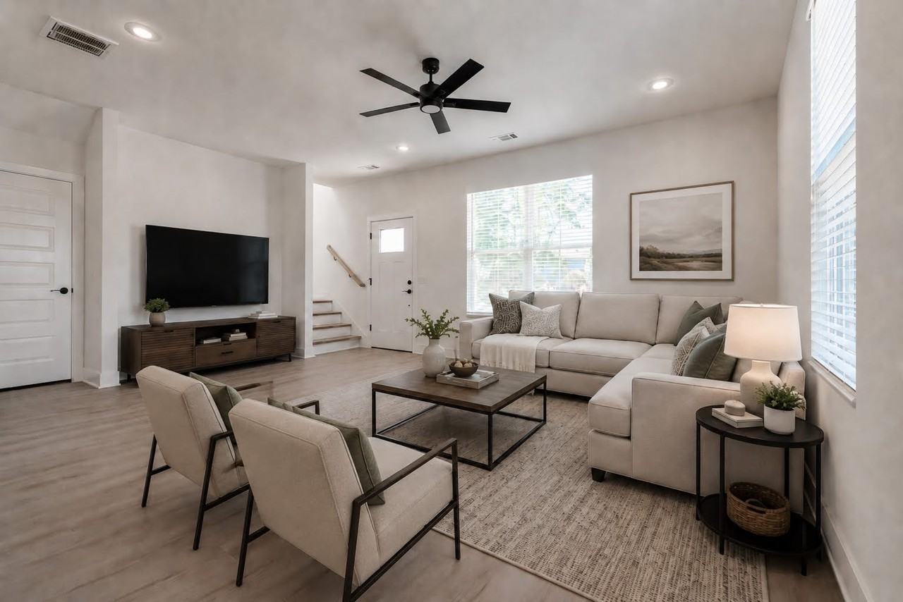 1640 N Leverett Ave #1 - Photo 4 of 22