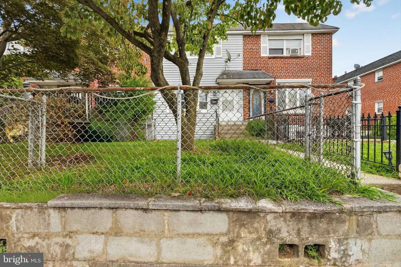 153 W 21st St - Photo 4 of 37