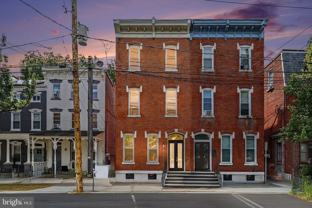 136 E Lemon St #3 - Photo 1 of 1