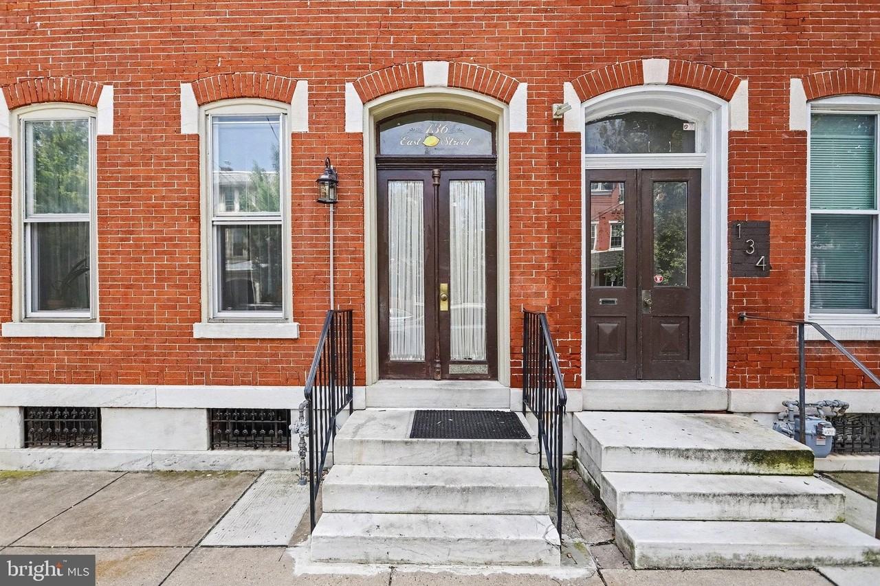 136 E Lemon St #3 - Photo 4 of 19