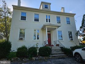 211 S Henderson Rd #4 - Photo 1 of 1