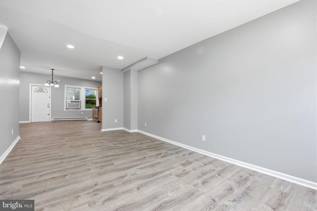 140 W Ashdale St - Photo 3 of 17