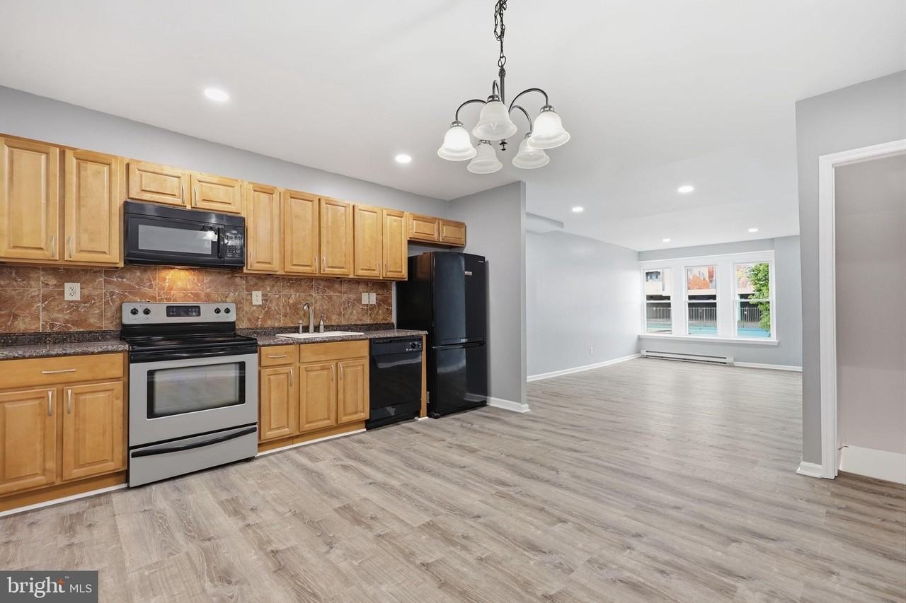 140 W Ashdale St - Photo 7 of 17