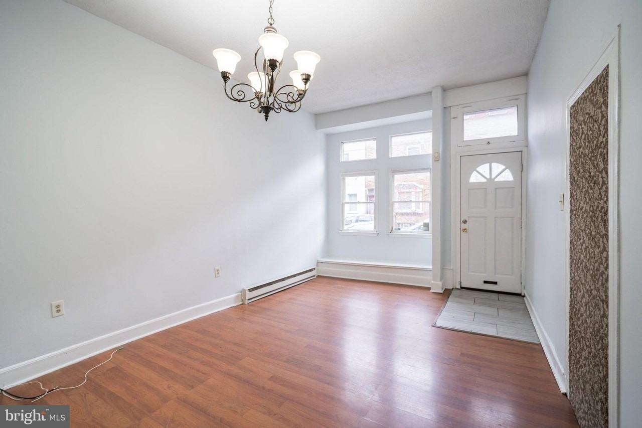 1161 S 12th St #B - Photo 3 of 13