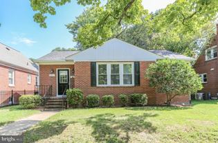 1213 Stafford Ave - Photo 1 of 1