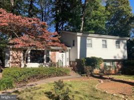 featured image of 3532 QUEEN Drive