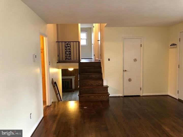 3532 QUEEN Drive - Photo 6 of 7