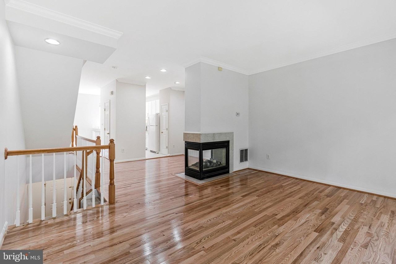 6490 Tayack Pl - Photo 2 of 47
