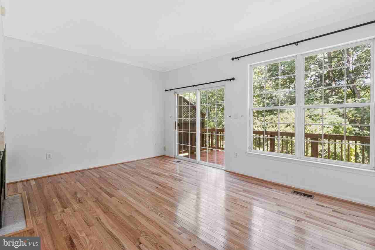 6490 Tayack Pl - Photo 6 of 47
