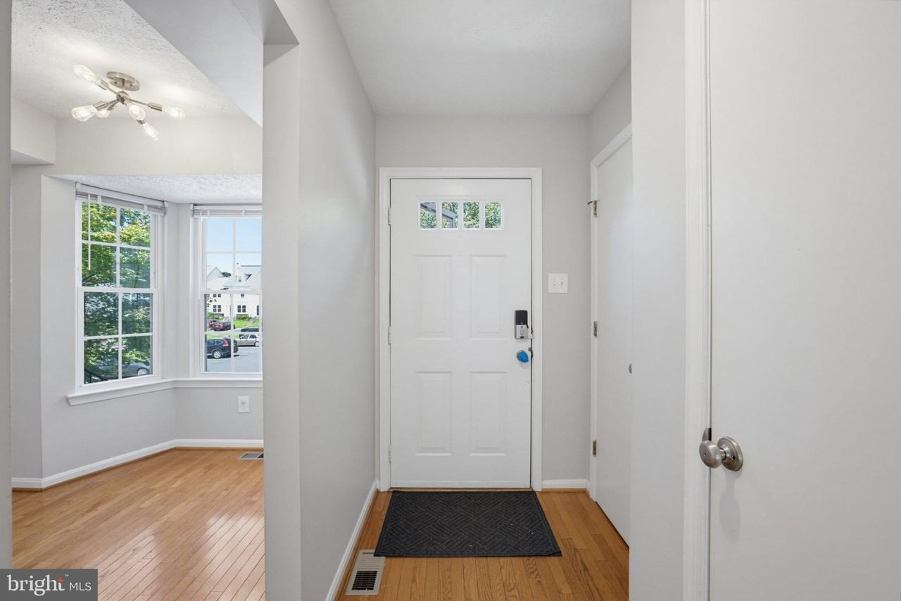 13945 Big Yankee Ln - Photo 3 of 50
