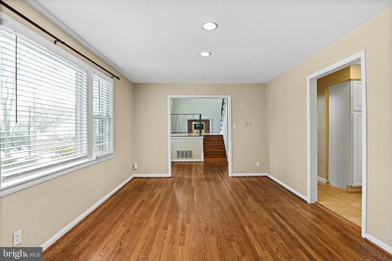 6926 Whitehall Pl - Photo 6 of 50
