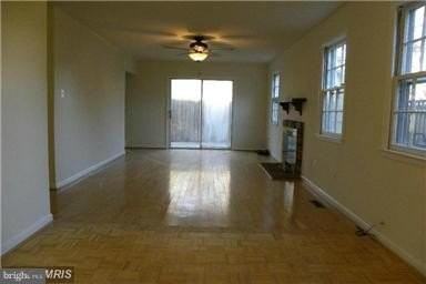 4205 Kincaid Ct - Photo 4 of 12