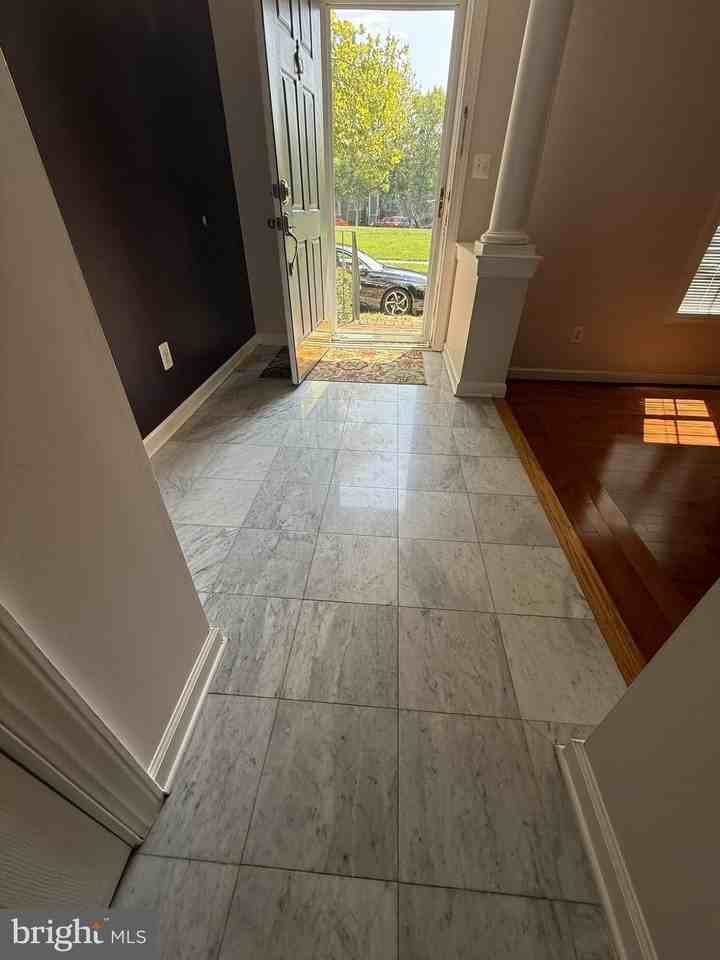 12854 Marblestone Dr - Photo 3 of 23