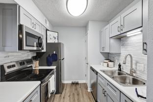 3205 E Olive RoadUnit 2-015 #2-015 - Photo 1 of 1