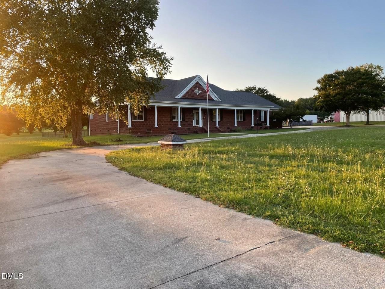 11500 Old Stage Rd - Photo 4 of 50