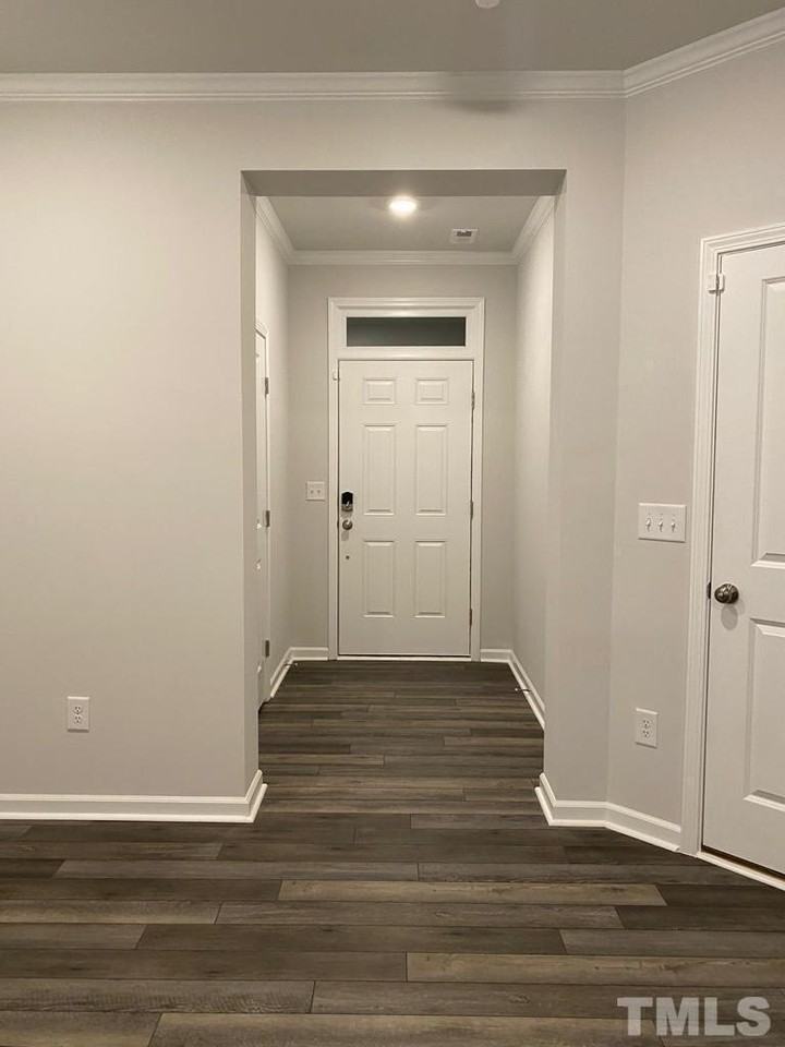 1014 Gemma Dr - Photo 2 of 28
