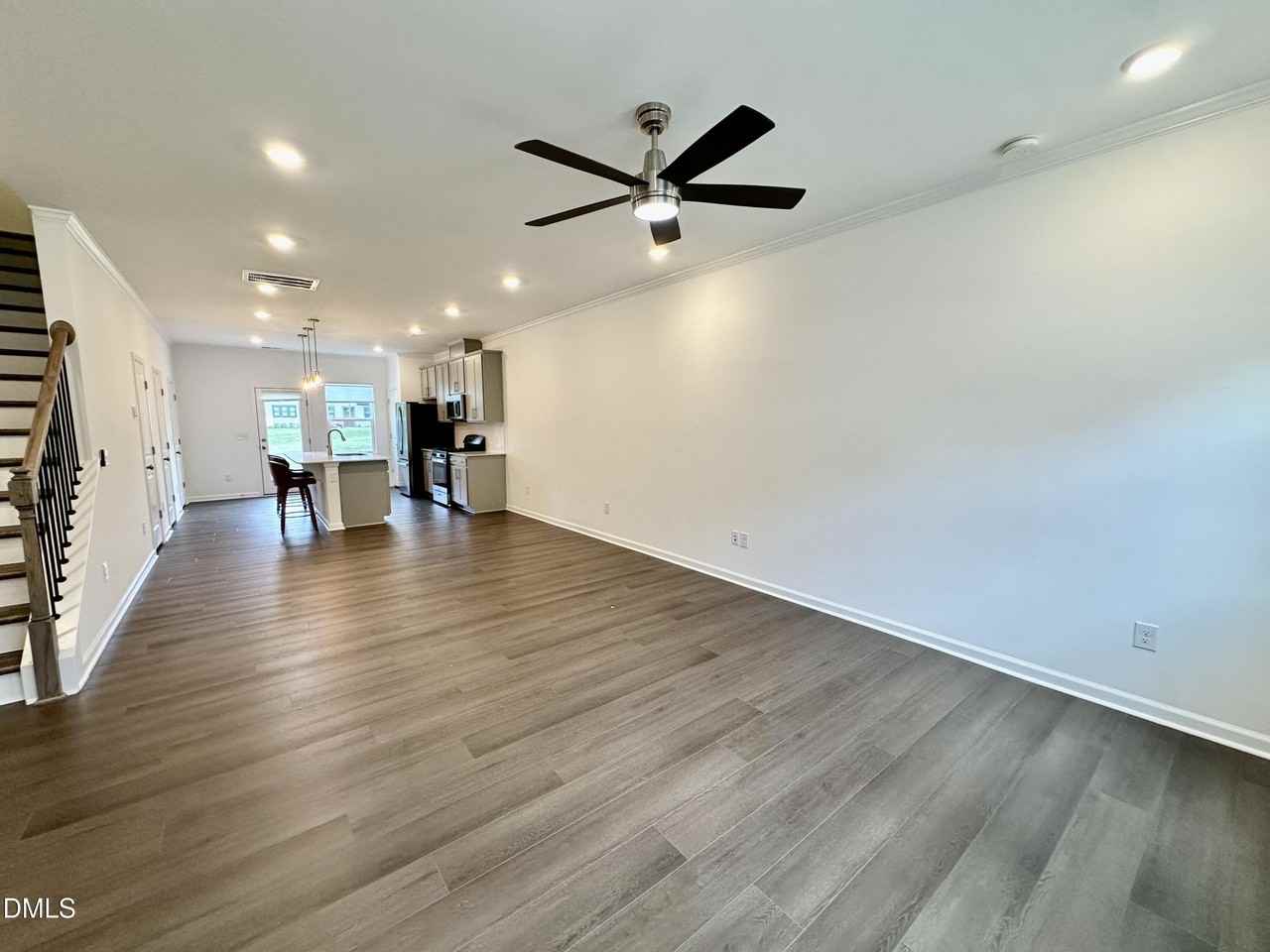 685 Mirkwood Ave - Photo 5 of 24