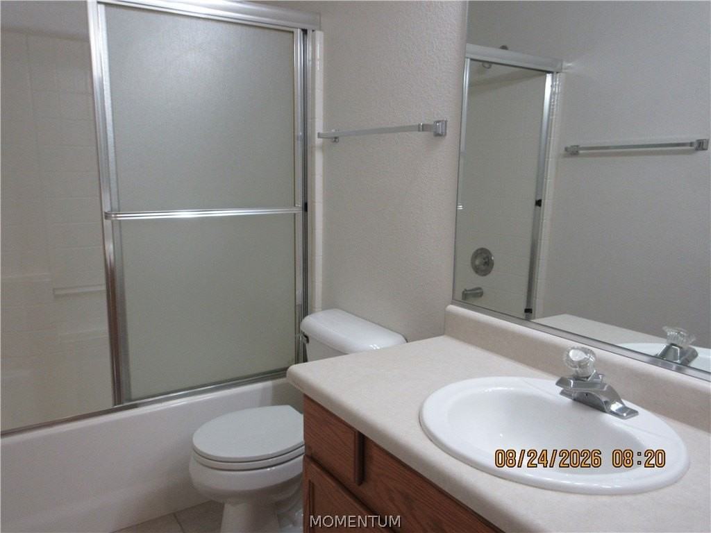 2469 Fox Ave - Photo 5 of 9