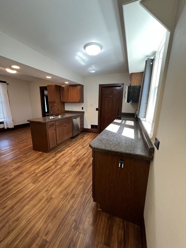 236 Moores River Dr #1 - Photo 6 of 37